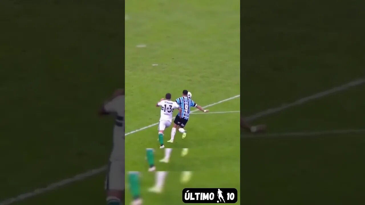 Suárez é brabo 🔥