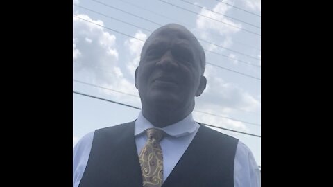 Pastor Walker Waves Down Bro Thom