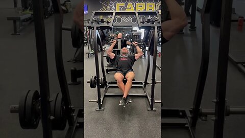 Hammer Strength Shoulder Press