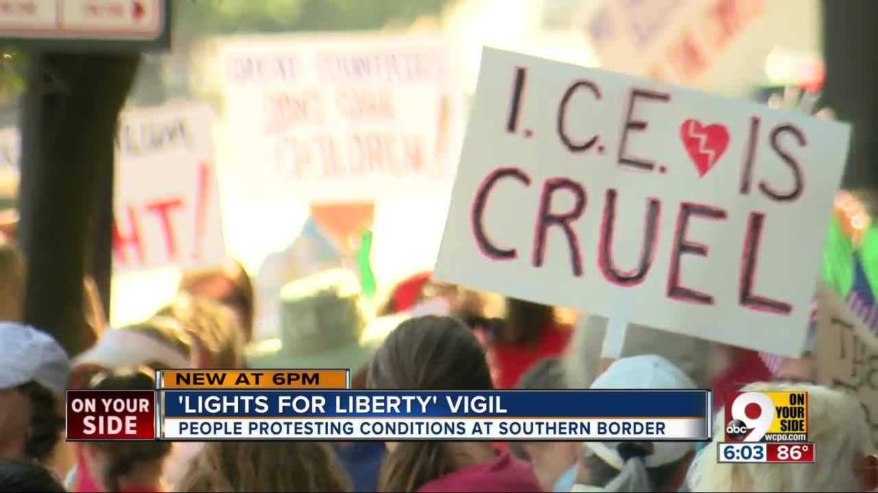 Cincinnatians protest border camps outside Rob Portman's office