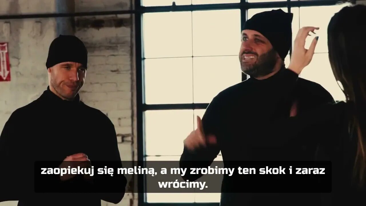 Kumpel który wszędzie ze sobą zabiera swoję dziewczynę