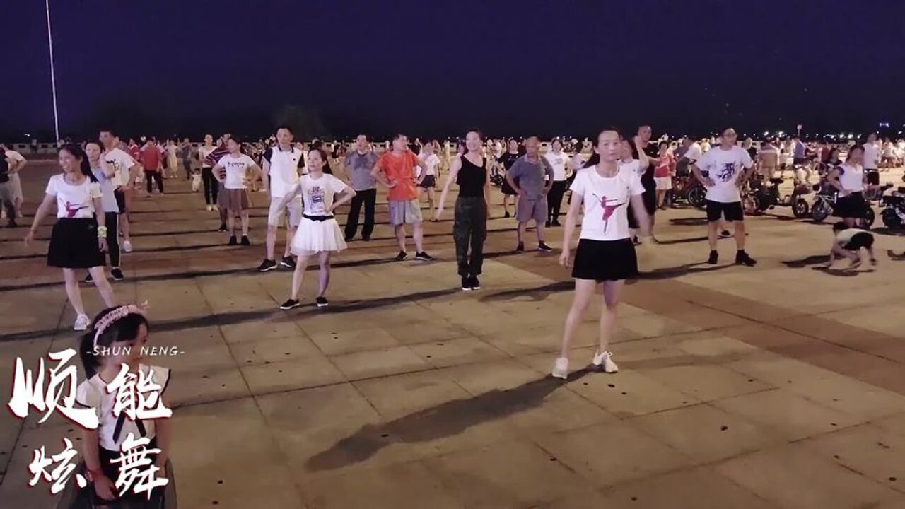 动感高效燃脂广场舞《你会遇见更好的人》，坚持一个月，暴瘦全身【順能炫舞團】