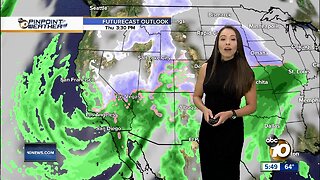 10News Pinpoint Weather with Meteorologist Angelica Campos