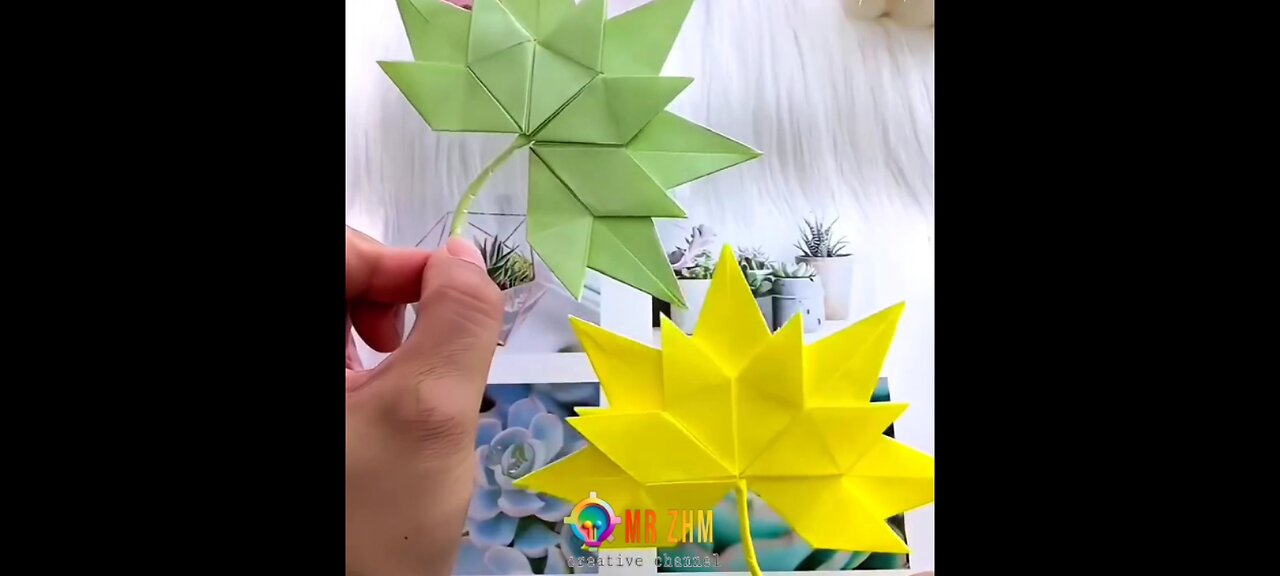 HOW TO MAKE BEAUTIFUL FLOWER LEAVES WITH ORIGAMI PAPER