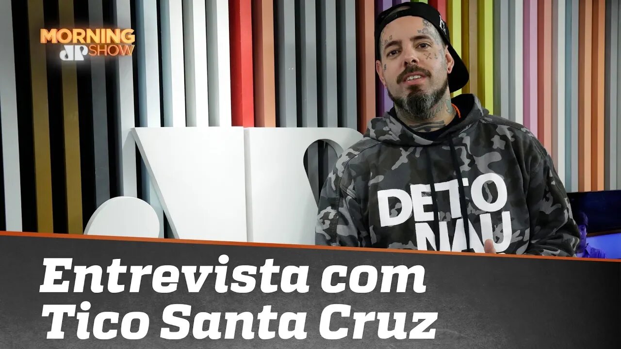 Tico Santa Cruz tem conversa franca sobre depressão, rock atual e mensagens positivas