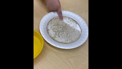 Simple experiment shows the importance of washing our hands!