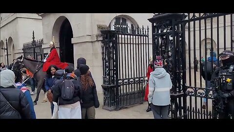 Make way 3 times #horseguardsparade