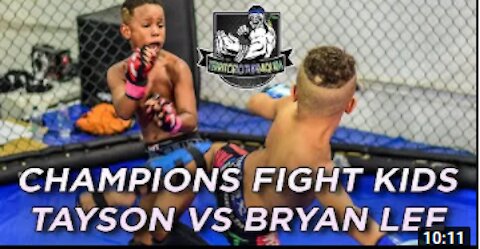 [MMA Kids] Tayson vs Bryan Lee Champions Fight Kids