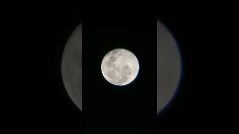 Fool Moon on Telescope Apexel Lens for Smartphone