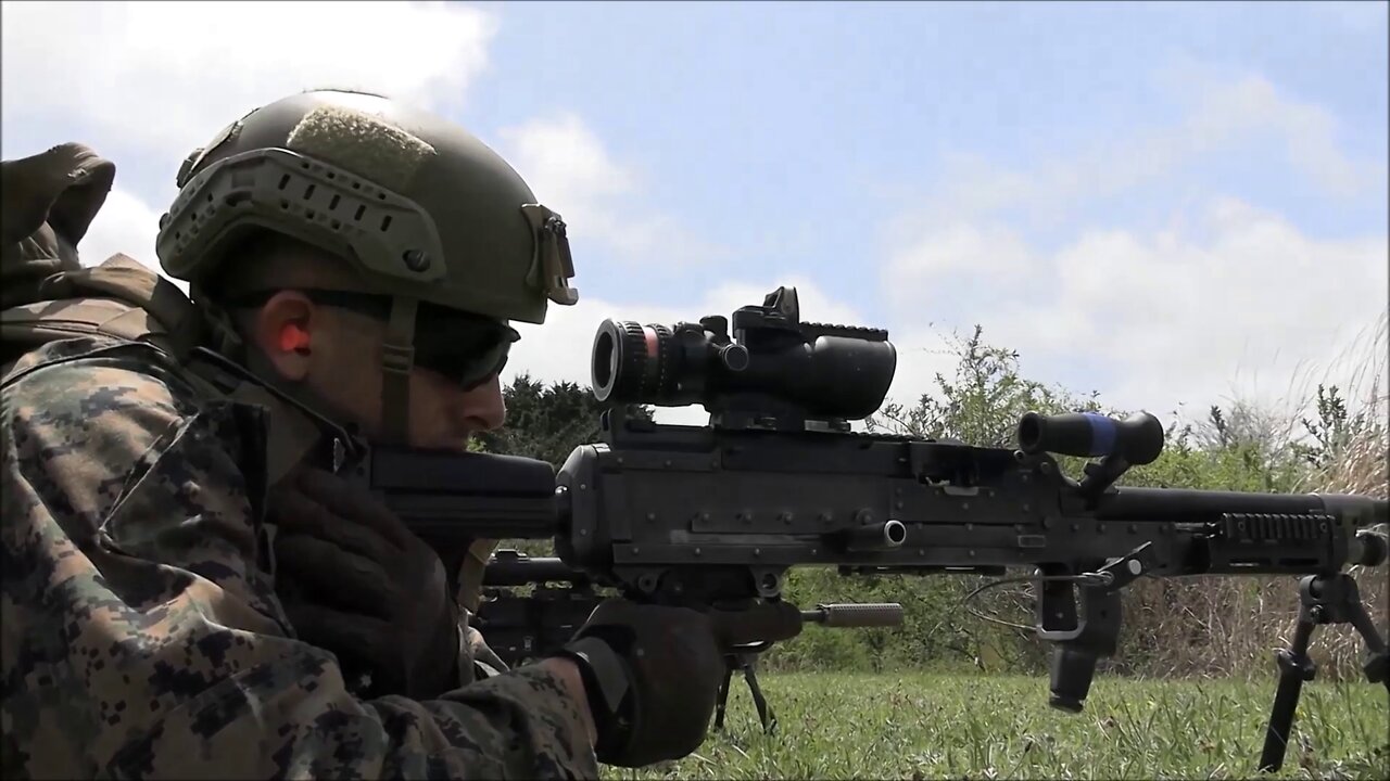 U.S. Marines Conduct Long Range Air Assault Training