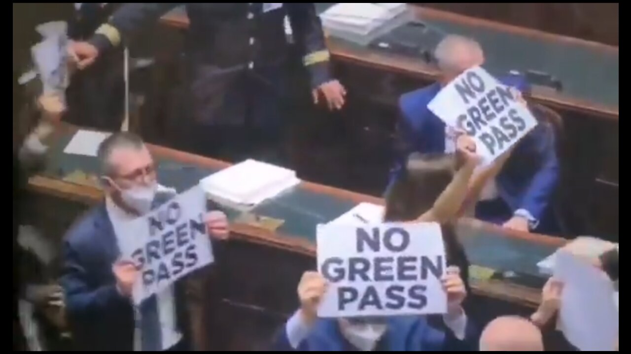 Italy: Chaotic scenes and protest in parliament over "vaccine passports"