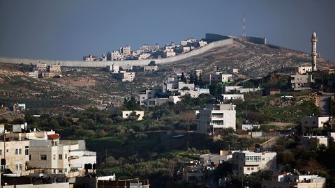 Palestinians File War Crimes Claim Against Israel With ICC