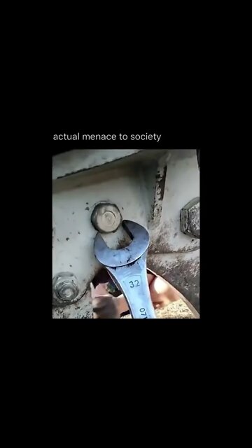 Guy cranking a socket wrench #shorts