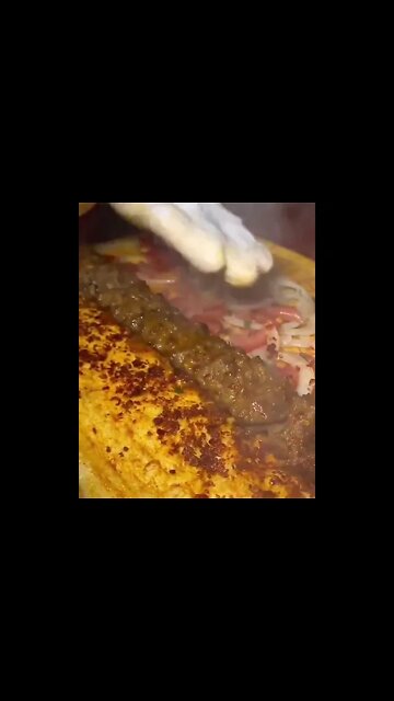 Kebab special 😋#ytshorts #shorts #Food #Streetfood #UpFoodReview