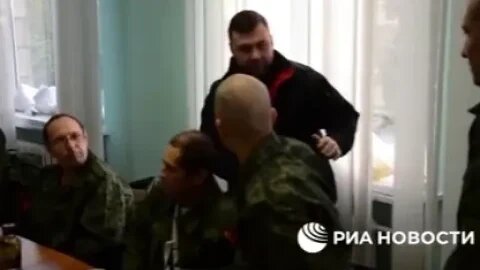 In the DNR, soldiers released from captivity are met