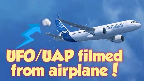 UFO/UAP chasing a commercial airplane?