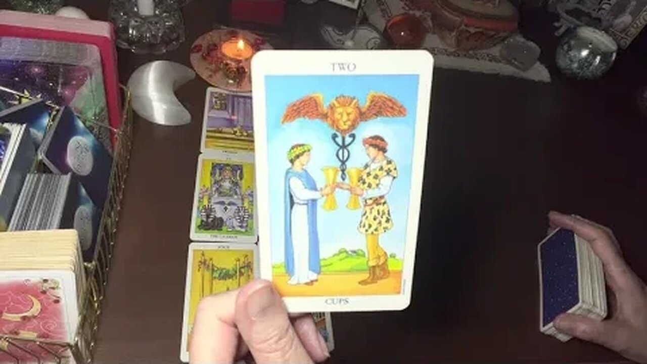 SPIRIT SPEAKS💫MESSAGE FROM YOUR LOVED ONE IN SPIRIT #152 ~ spirit reading with tarot