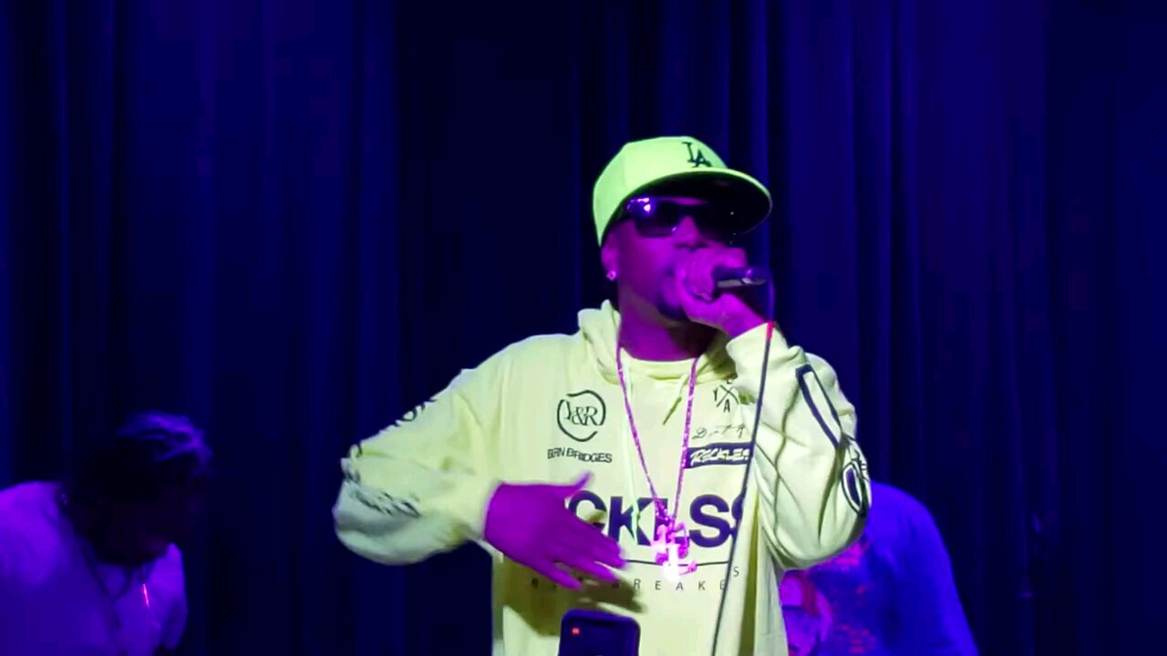 Krayzie Bone - Murda Mo (Live Performance)