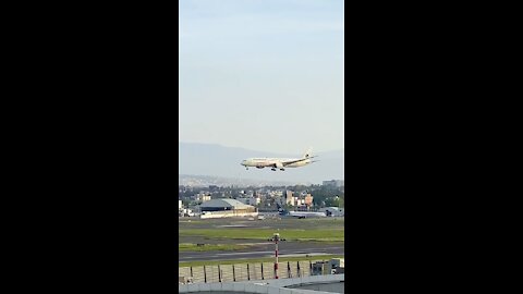 Landing at Mexico City 🇲🇽 Airport