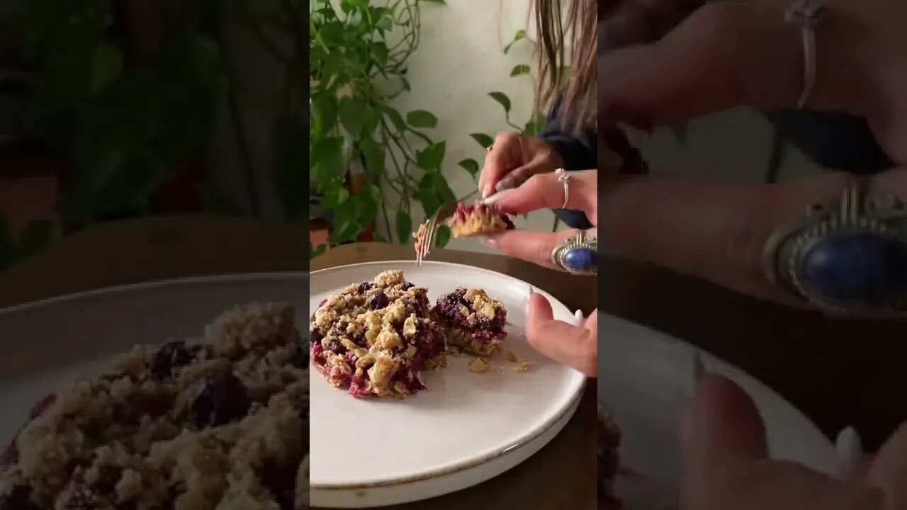 Berry Crumble tiktok honeynutcherrios