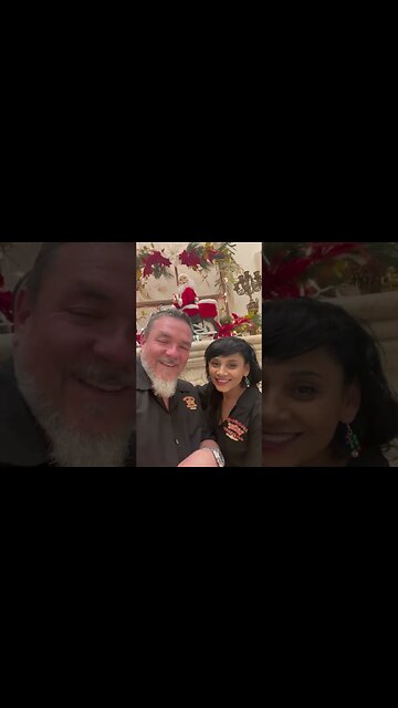 Merry Christmas and Happy Holidays from all of us at Corona Cigar Co. 🎄🎁