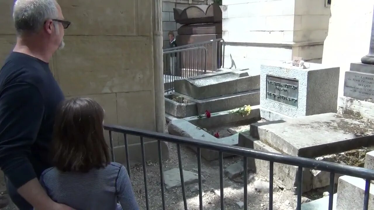 Jim Morrison Grave Paris