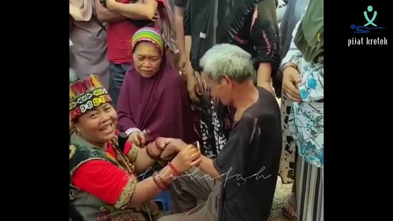 Pengobatan Ibu Ida Dayak | lumpuh ditangani dengan gratis