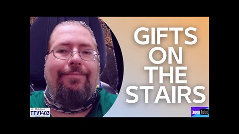 GIFTS ON THE STAIRS - 102521 TTV1403