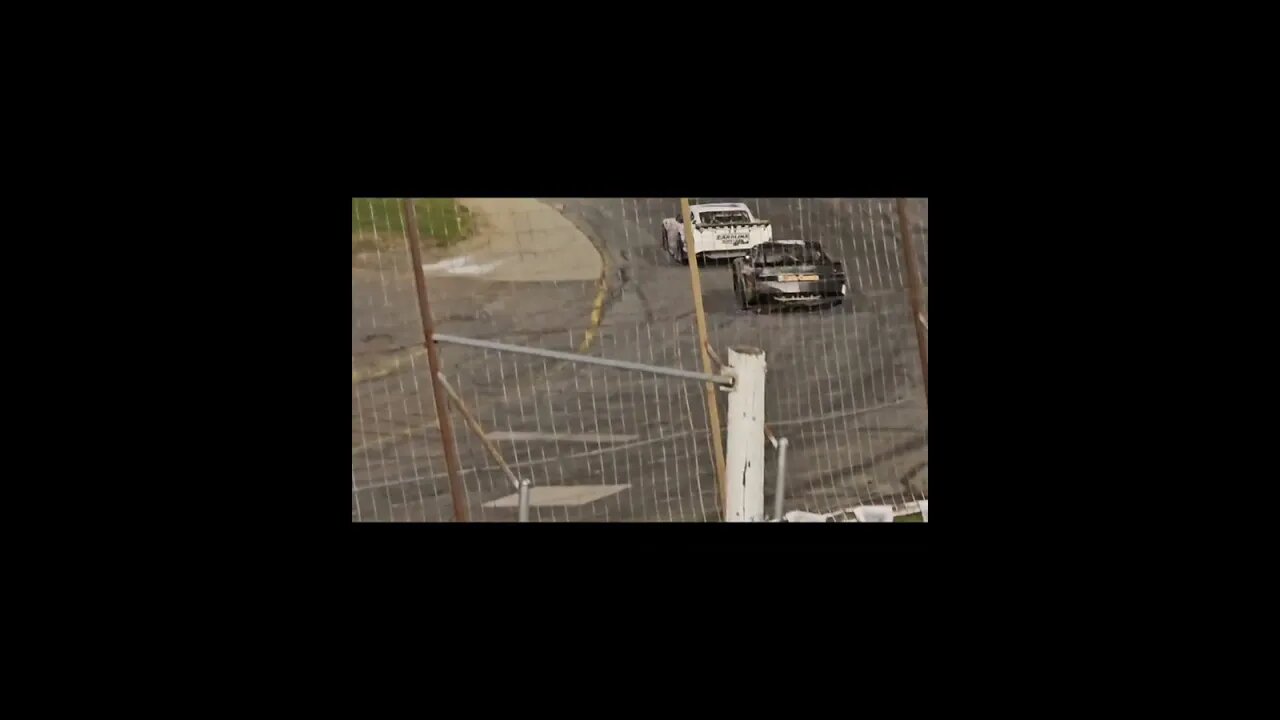 Late Model Feature at Hickory Motor Speedway