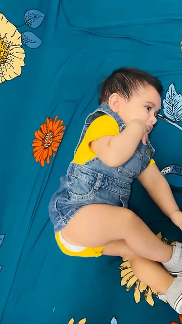 Giggles with Samavia