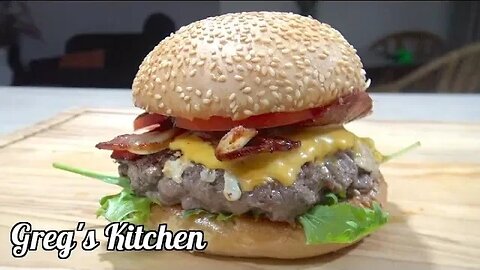 How To Cook an Egg in a Hole Burger
