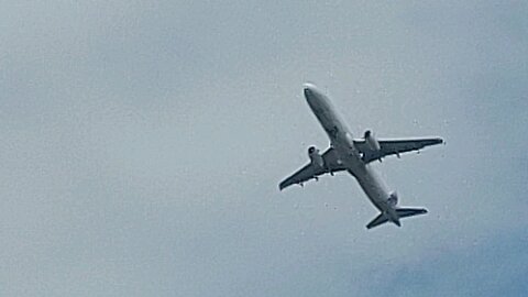 Airbus A321 PT-MXI departing from Fortaleza to Belém do Pará