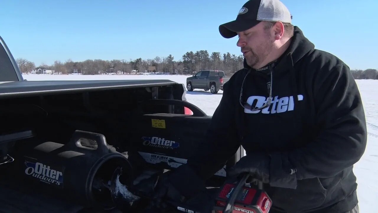 MidWest Outdoors TV Show #1709 - Tip of the Week on the Otter Auger Shield