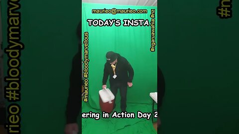 #maurieo #shorts HAVING A SMOKO