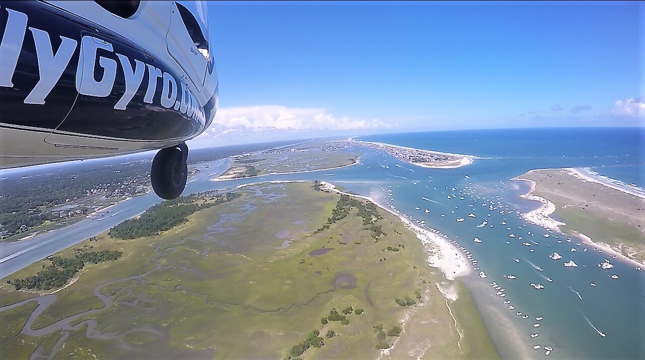 Independence Day scenic flight in a Titanium Gyrocopter.