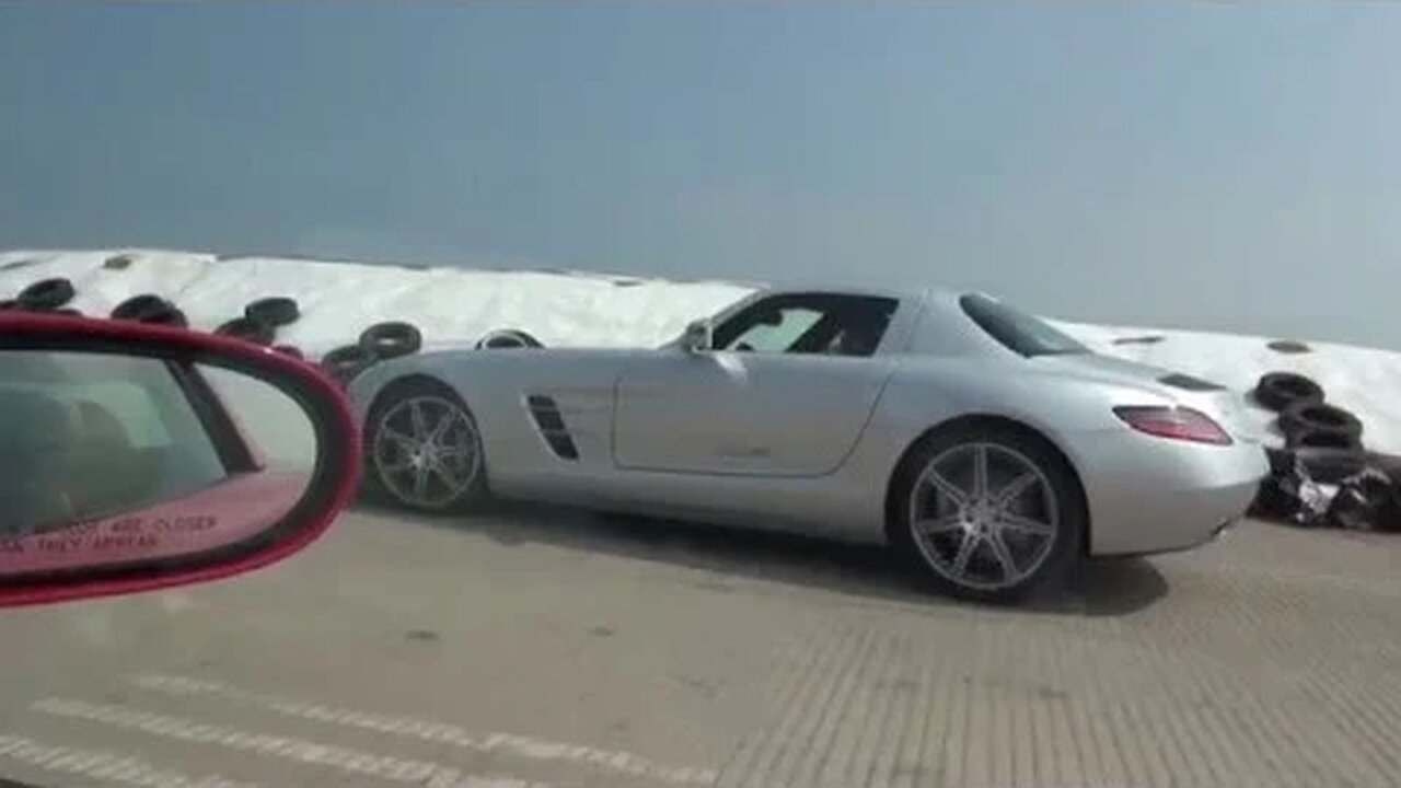 Chevrolet Corvette Z06 ( big cam, longtube headers etc) vs Xtra Power Mercedes SLS AMG