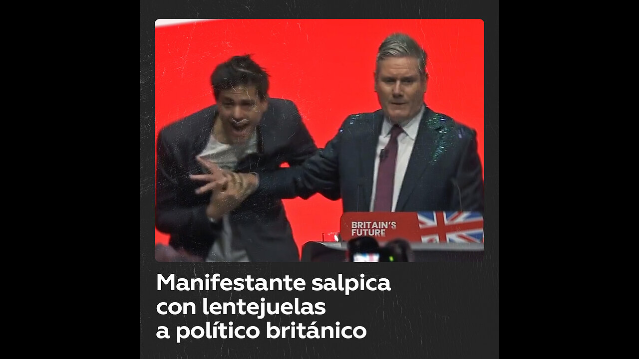 Manifestante arroja purpurina a político británico Keir Starmer