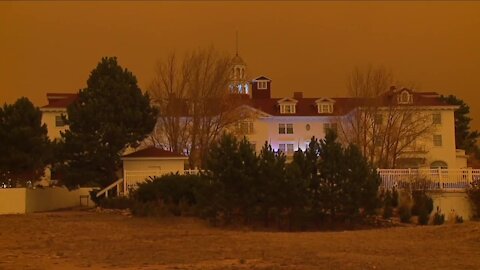 Stanley Hotel hosts hundreds of firefighters battling wildfires