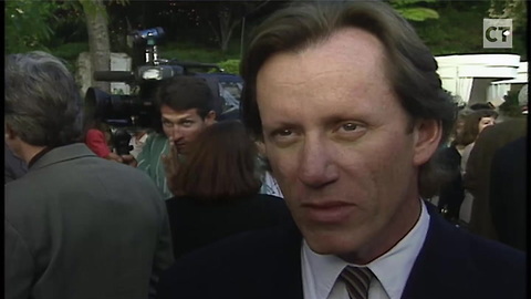 James Woods Tells Obama Lacky Your Old Boss Would Bow To A Fire Hydrant