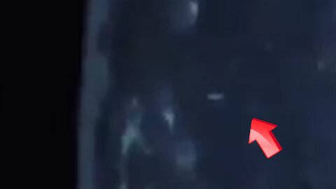 Witnessed a UFO leaving the moon [Space]