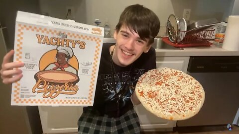Baking and Trying Lil Yachty’s Cheese Pizza (Live)