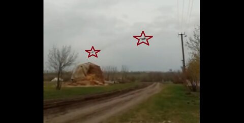 Russian warplanes suppress Ukrainian nationalist defenses.