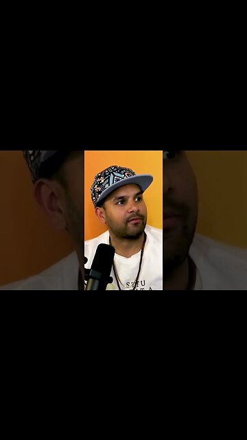 HOW I GET IN MY CREATIVE ZONE#shorts