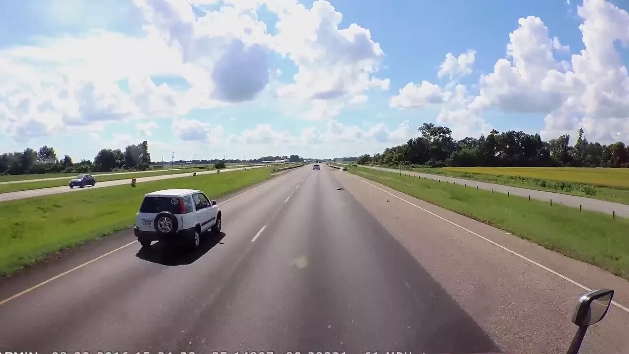 Random Drive Footage Tuesday 18 wheeler crash