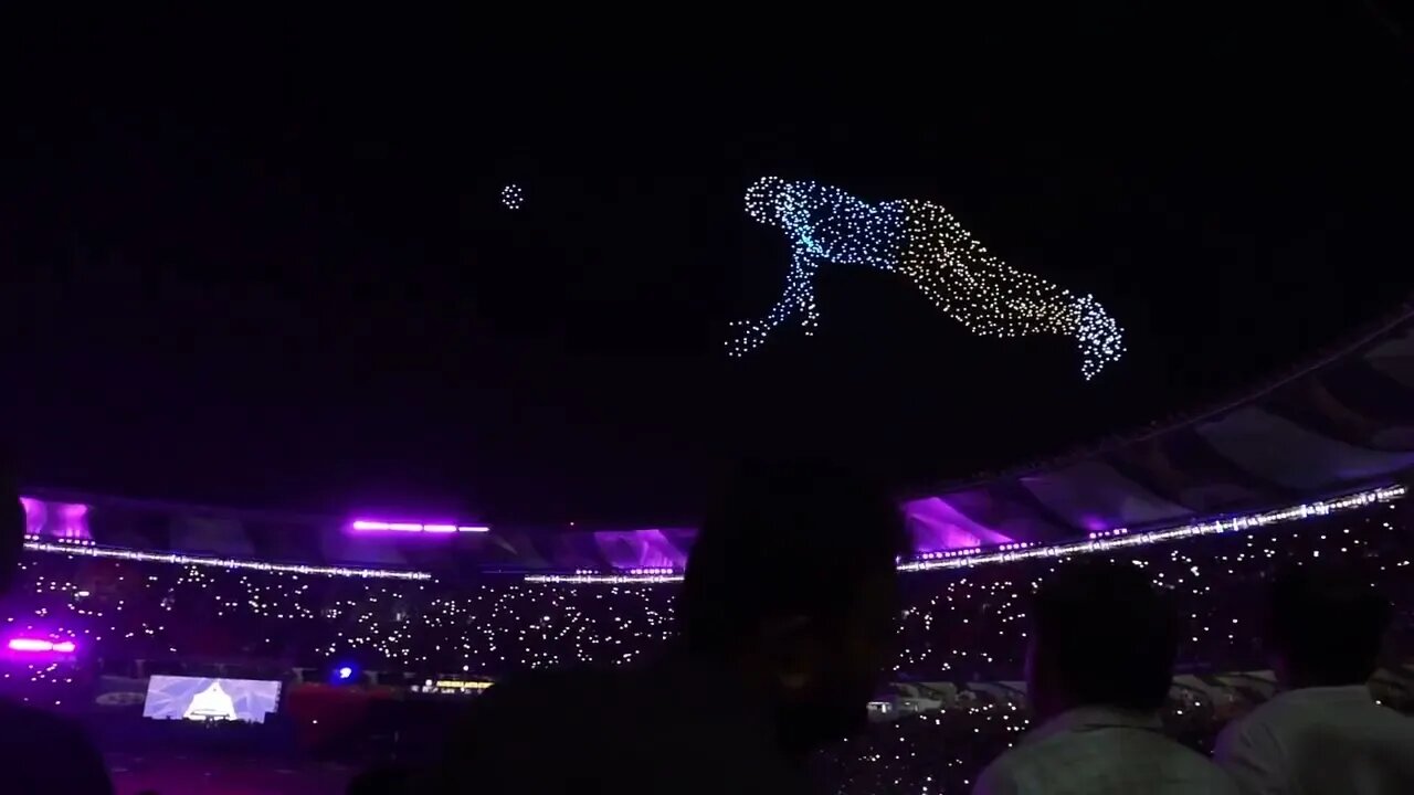 The Drone show in Narendra Modi Stadium - This is beautiful work.