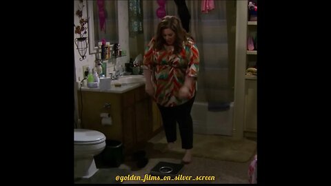 Funny Moment | Melissa McCarthy | Mike & Molly