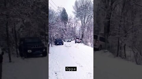 Opps. #shortvideo #tranding #travel #trendingshorts #SnowWhite #snow #snowfall