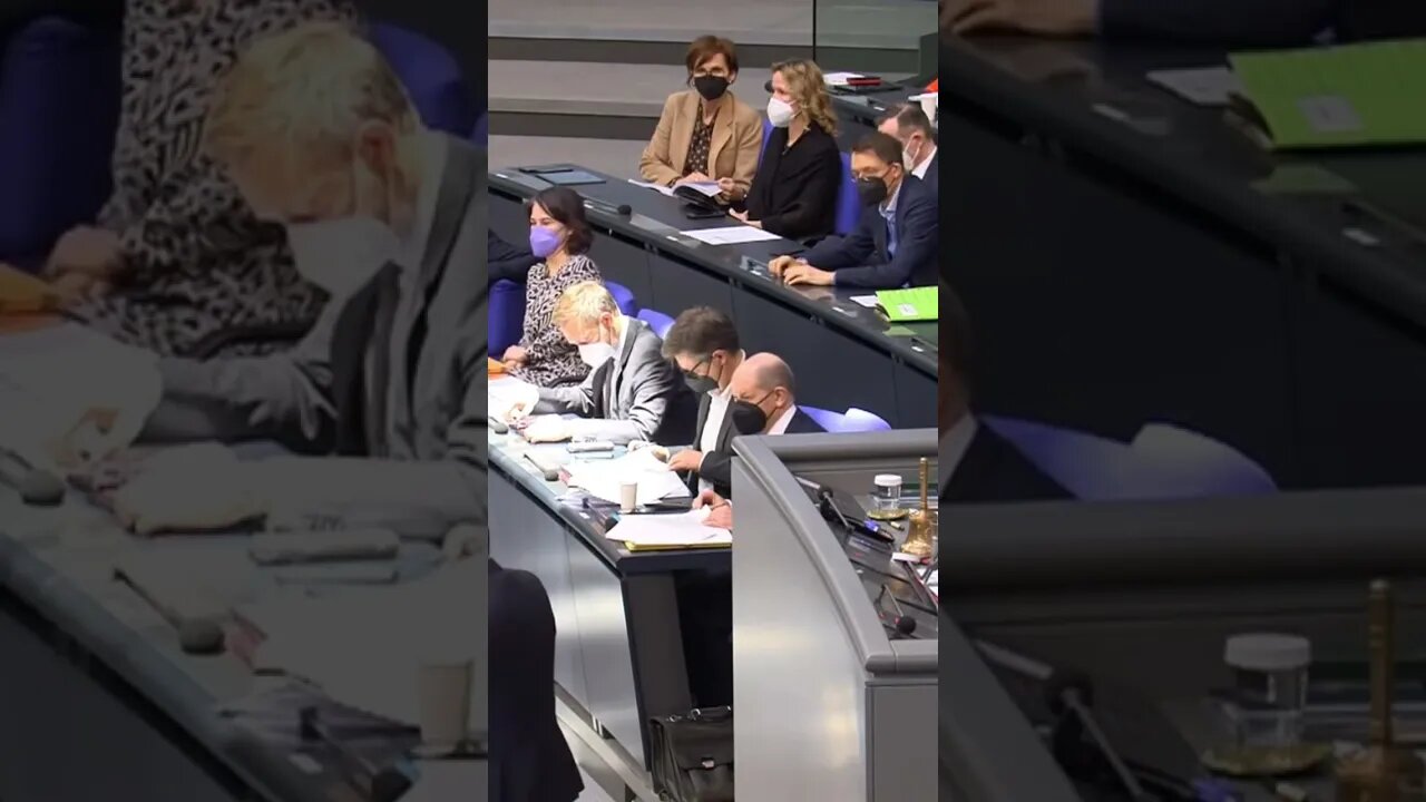 Würden Sie diesen Menschen Ihre Kinder anvertrauen ? #afd #bundestag #chrupalla