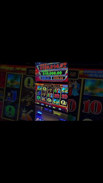 Record breaking free games on Sahara Gold! #casino #lasvegas #jackpot #gambling #slotmachine