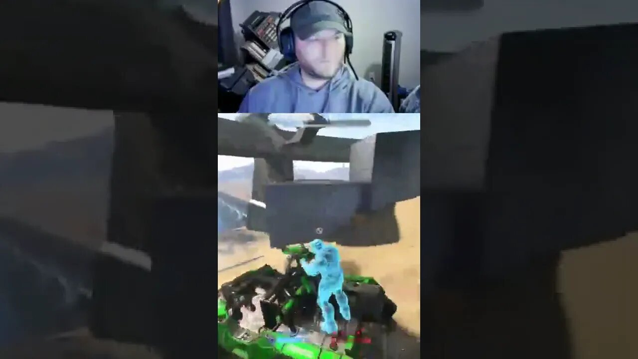 Uh oh can't catch the turret gunner.